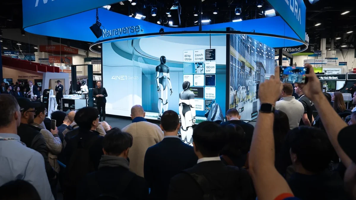 Fotografía oficial del humanoide 4NE1 en el espacio de NEURA Robotics en CES